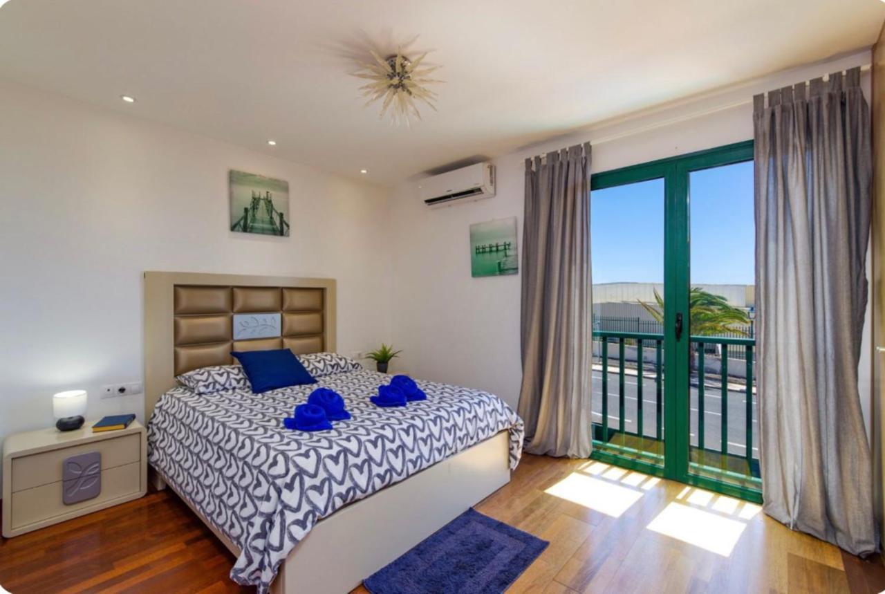 Spacious Private Villa & Private Heated Pool - Villa Sunshine Коста Тегисе Екстериор снимка