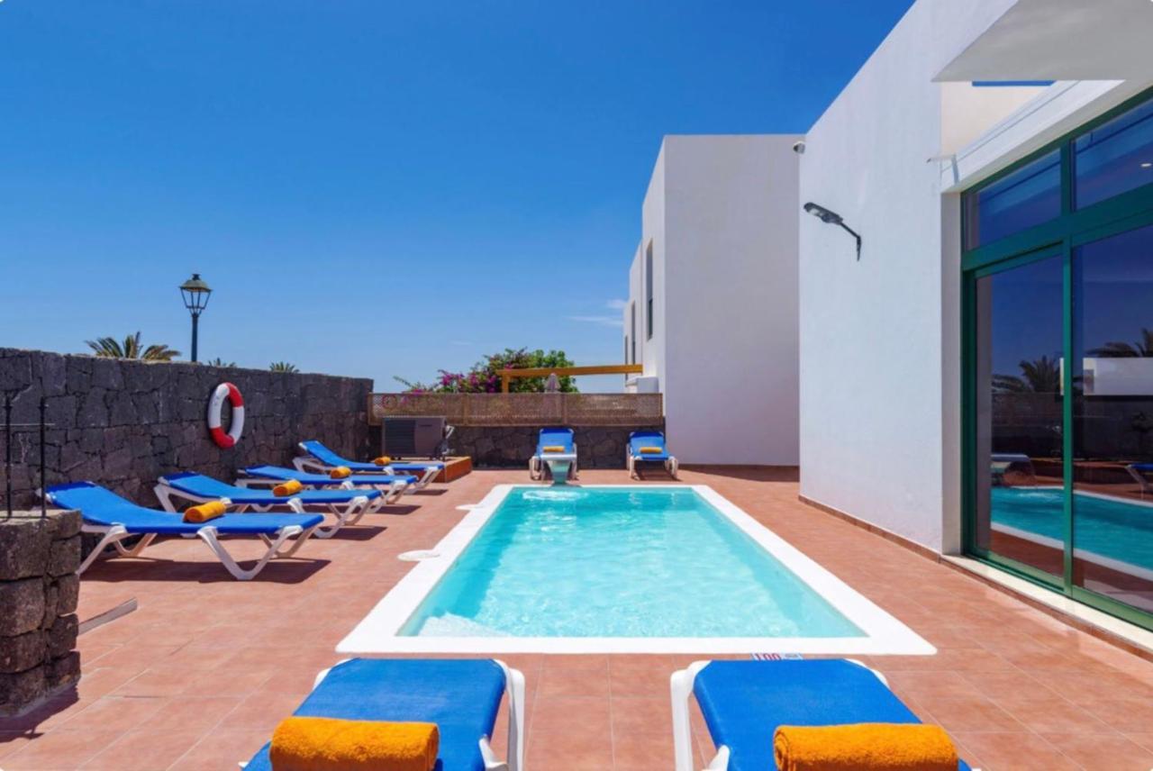 Spacious Private Villa & Private Heated Pool - Villa Sunshine Коста Тегисе Екстериор снимка