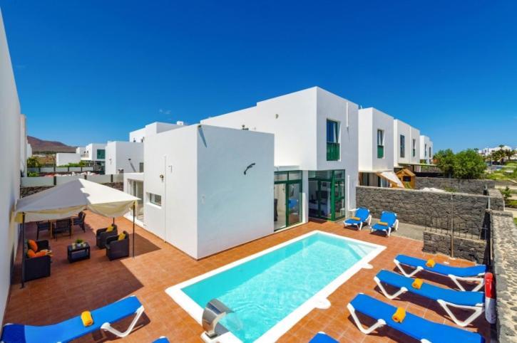 Spacious Private Villa & Private Heated Pool - Villa Sunshine Коста Тегисе Екстериор снимка